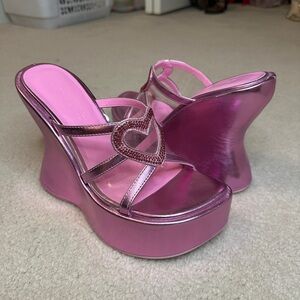 Sugar Thrillz Pink Wedge Size 8
